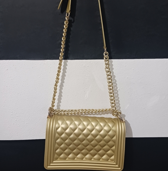 ToyBoy Women gold glazed silicone quilted chain purse bag - Picture 6 of 16
